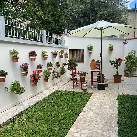 Ramo's Charming With Sunlit Veranda - 2nd *